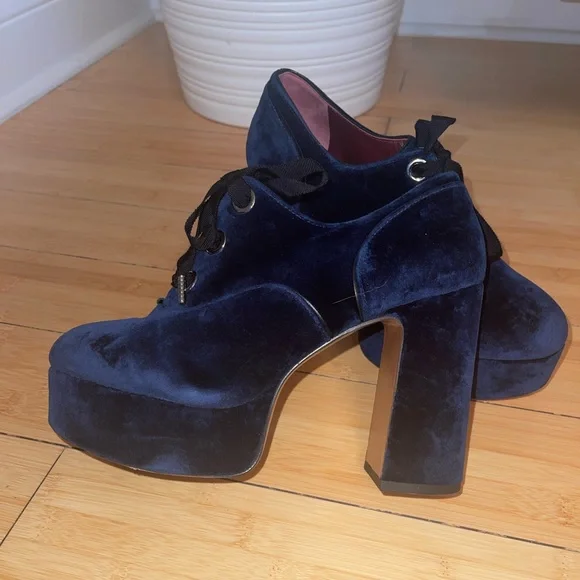 Marc Jacobs boots - Picture 2 of 7